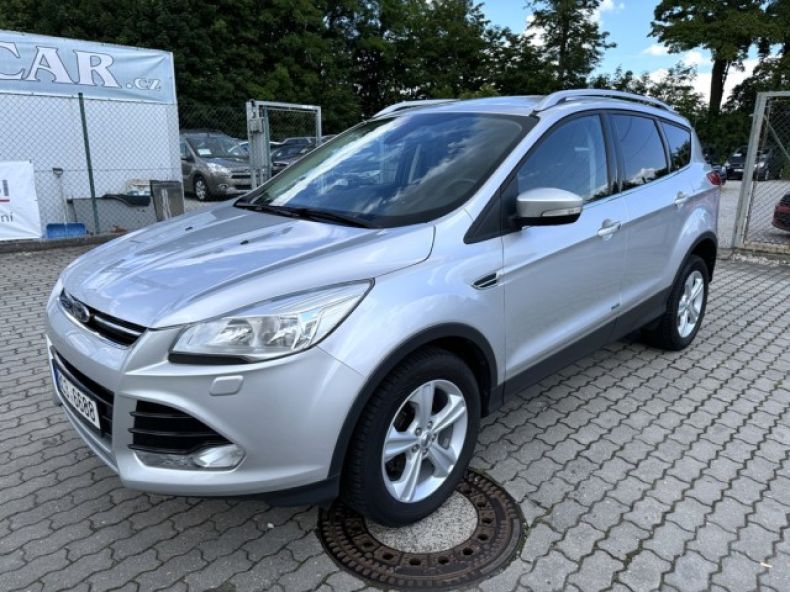 Ford Kuga - hlavní foto