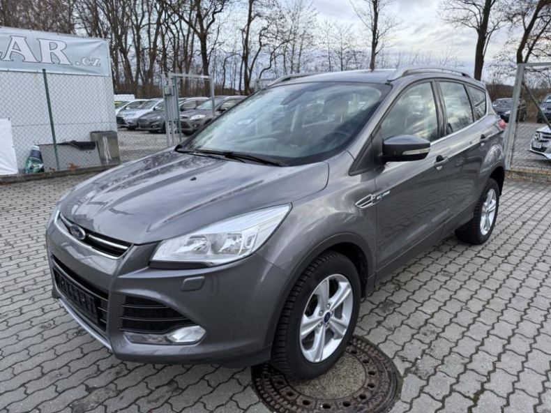 Ford Kuga - hlavní foto