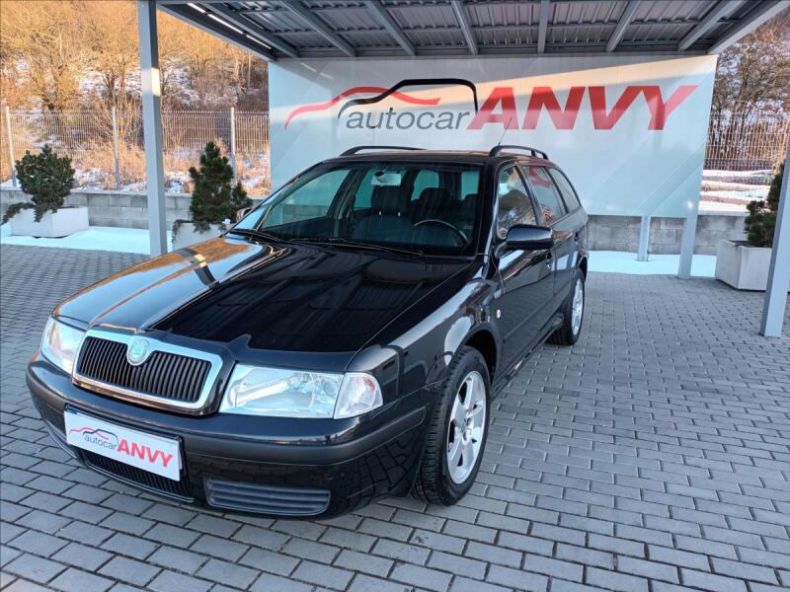 Škoda Octavia - hlavní foto