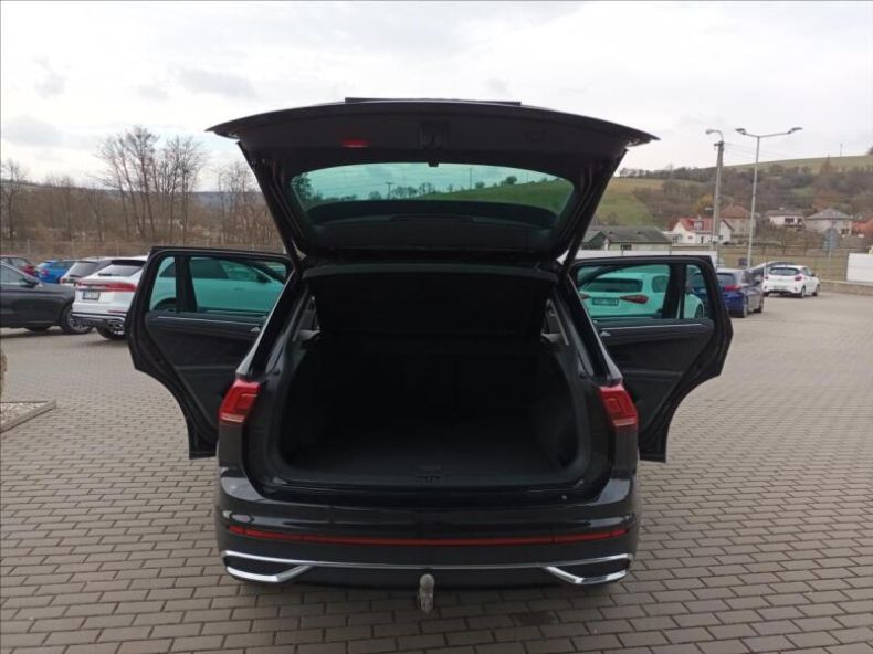 Volkswagen Tiguan - hlavní fotka