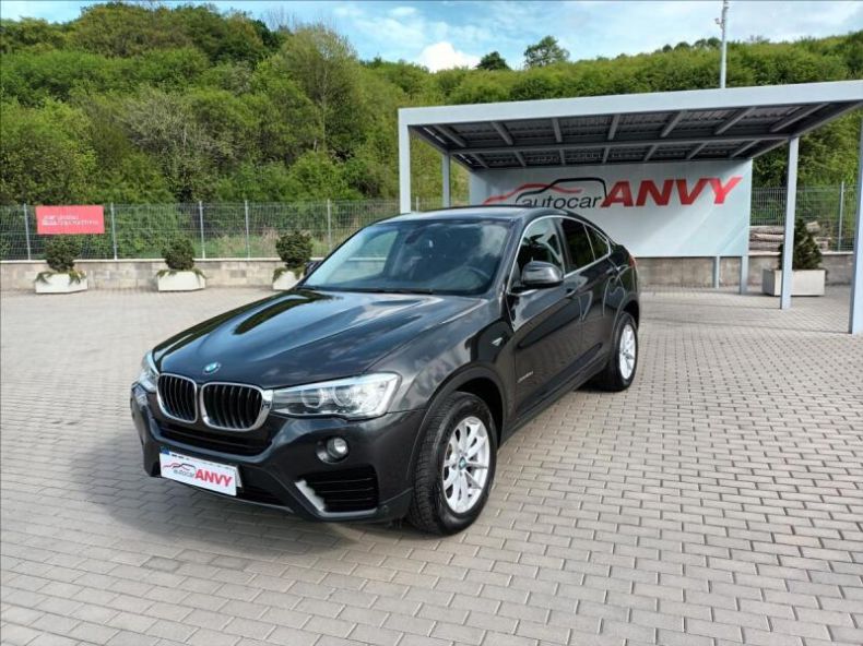 BMW X4 - hlavní foto