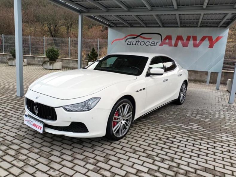 Maserati Ghibli - hlavní fotka