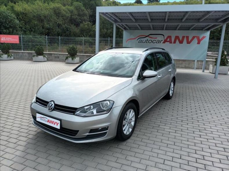 Volkswagen Golf - hlavní fotka inzerátu