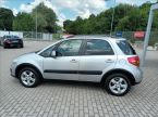 Suzuki SX4 - fotka číslo 7