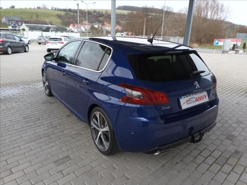 Peugeot 308 - hlavní fotka