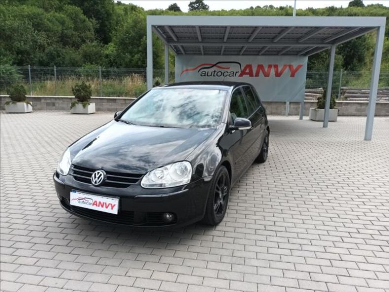 Volkswagen Golf - hlavní fotka inzerátu