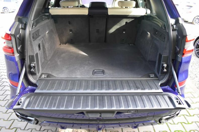 BMW X5 - hlavní fotka