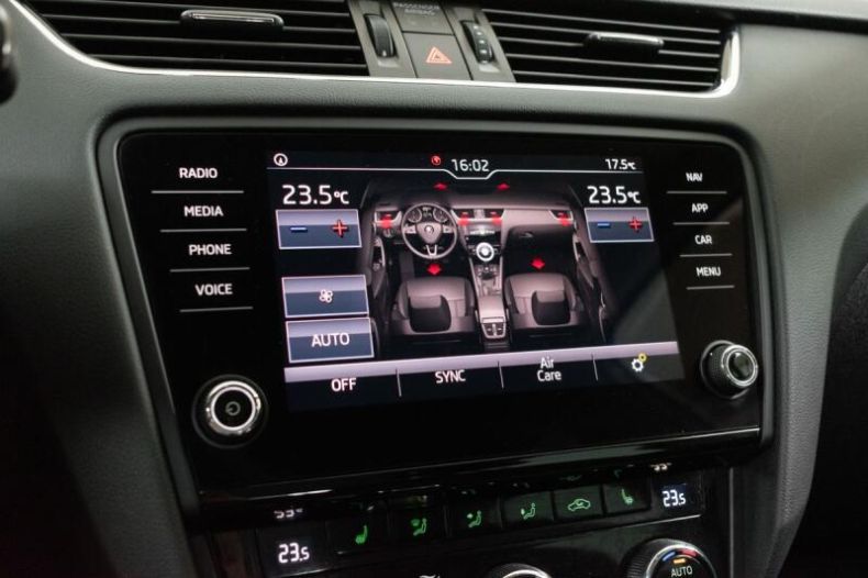Škoda Octavia - hlavní fotka