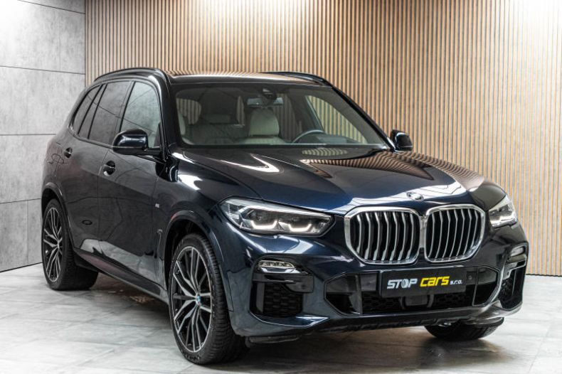 BMW X5 - hlavní fotka