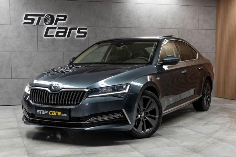 Škoda Superb - hlavní foto