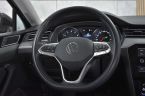 Volkswagen Passat - fotka číslo 16