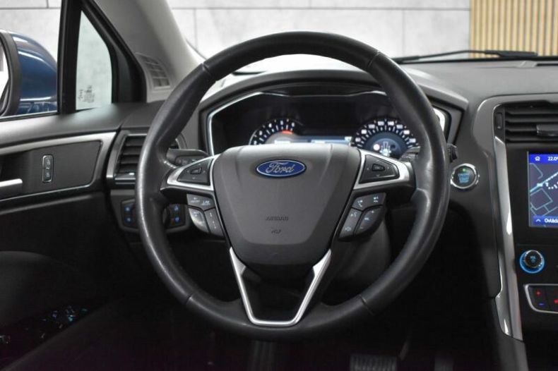 Ford Mondeo - hlavní fotka