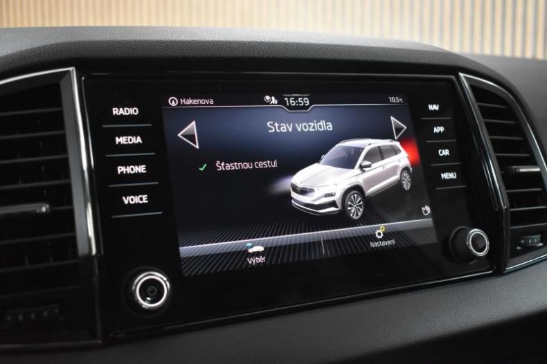 Škoda Karoq - hlavní fotka