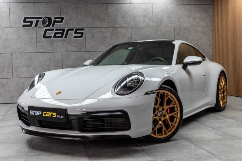 Porsche 911 - hlavní foto