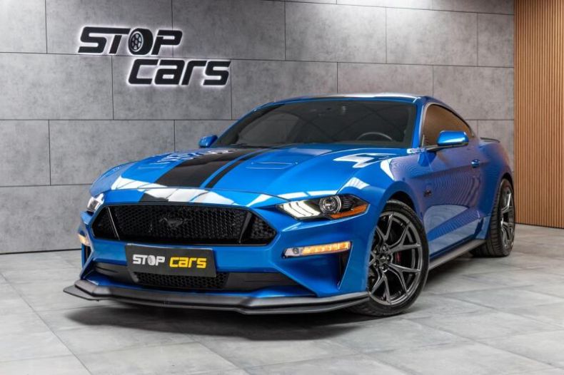 Ford Mustang - hlavní foto