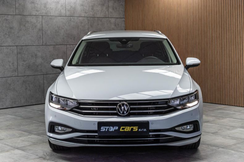 Volkswagen Passat - hlavní fotka