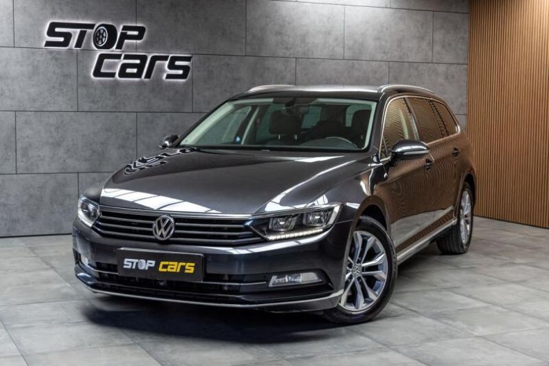 Volkswagen Passat - hlavní foto