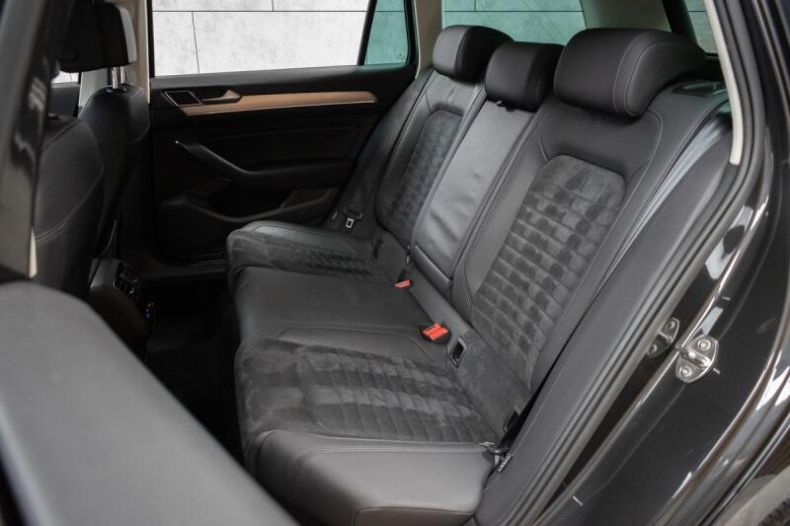 Volkswagen Passat - hlavní fotka