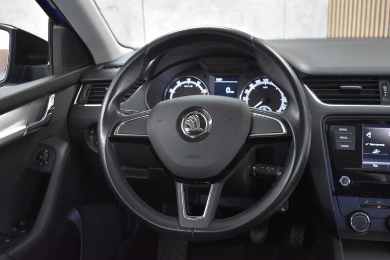 Škoda Octavia - hlavní fotka