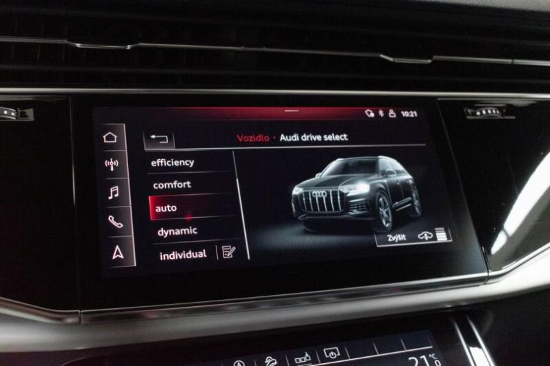 Audi Q7 - hlavní fotka