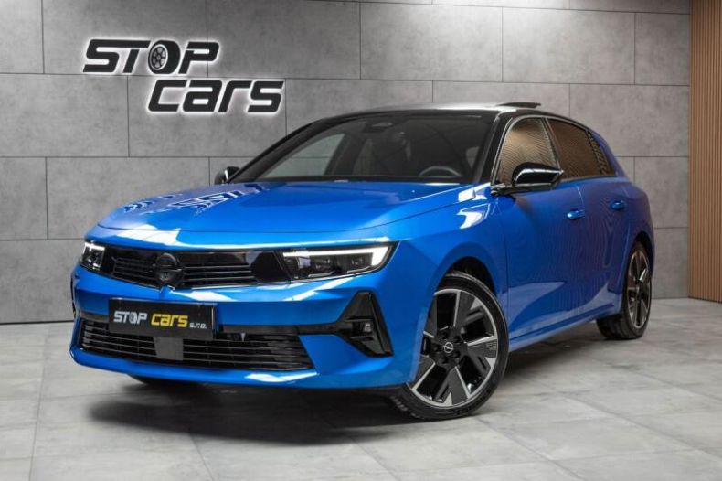 Opel Astra - hlavní foto