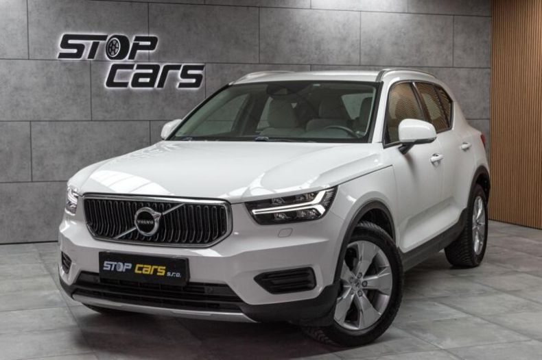 Volvo XC40 - hlavní foto