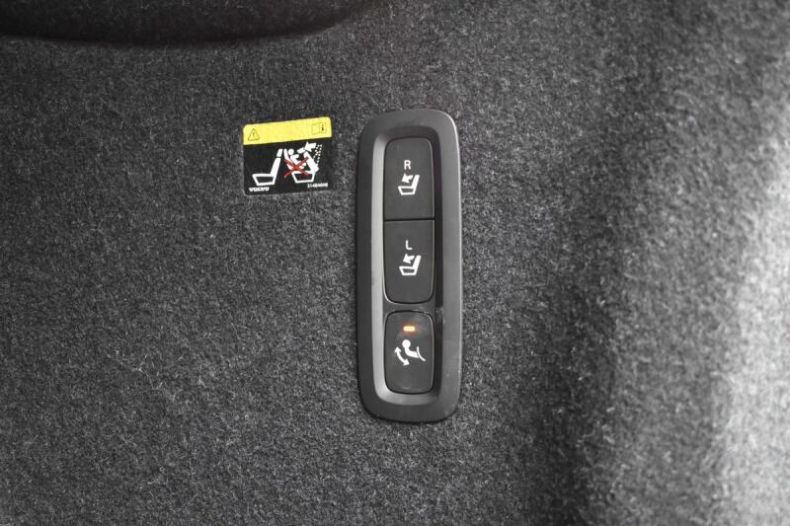 Volvo XC40 - hlavní fotka