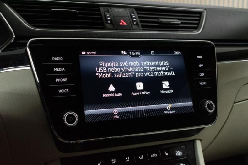 Škoda Superb - hlavní fotka