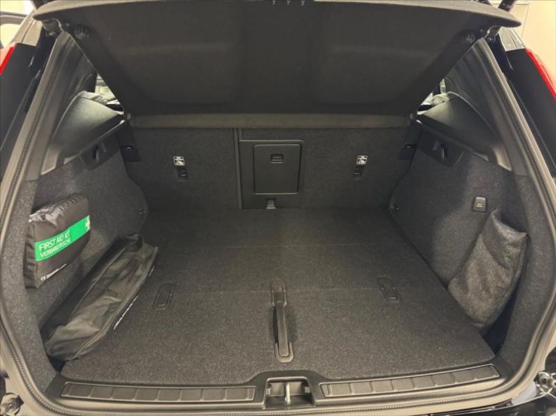 Volvo XC40 - hlavní fotka