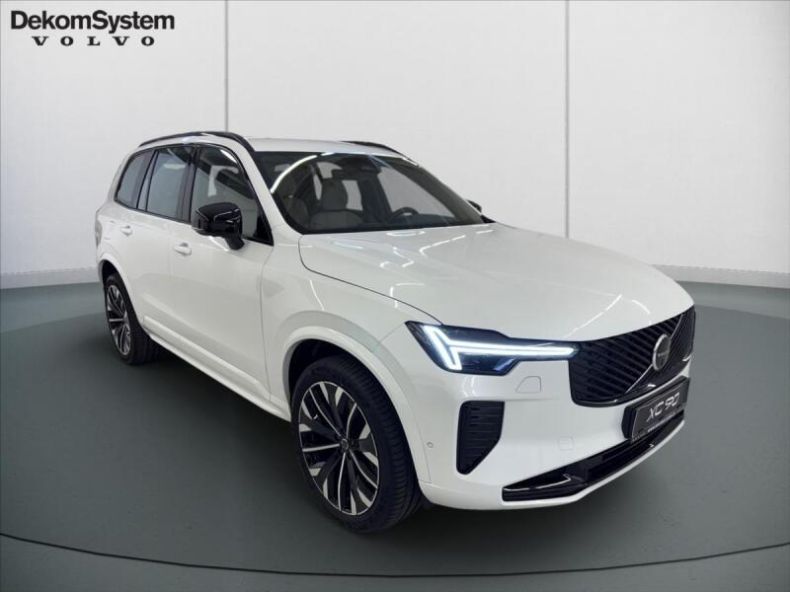 Volvo XC90 - hlavní foto