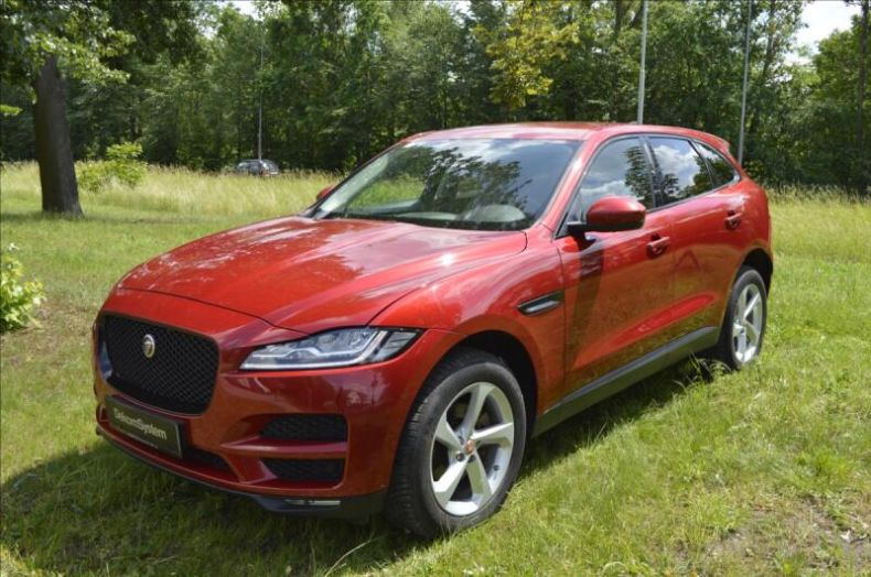 Jaguar F-Pace - hlavní foto