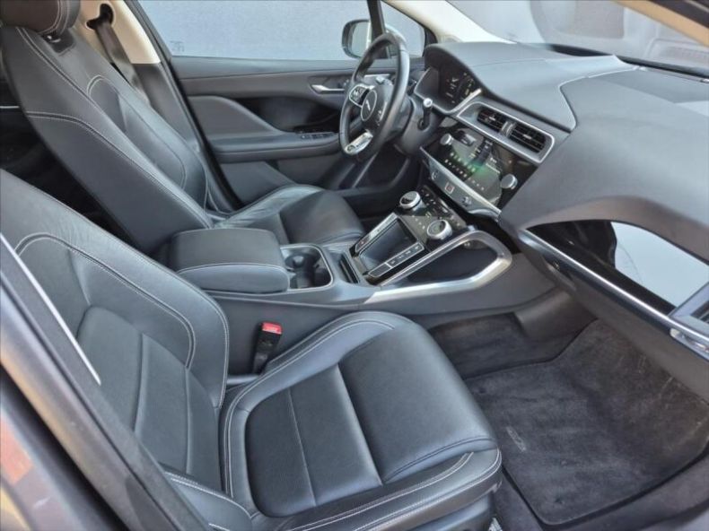 Jaguar I-Pace - hlavní fotka