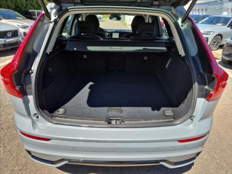 Volvo XC60 - hlavní fotka