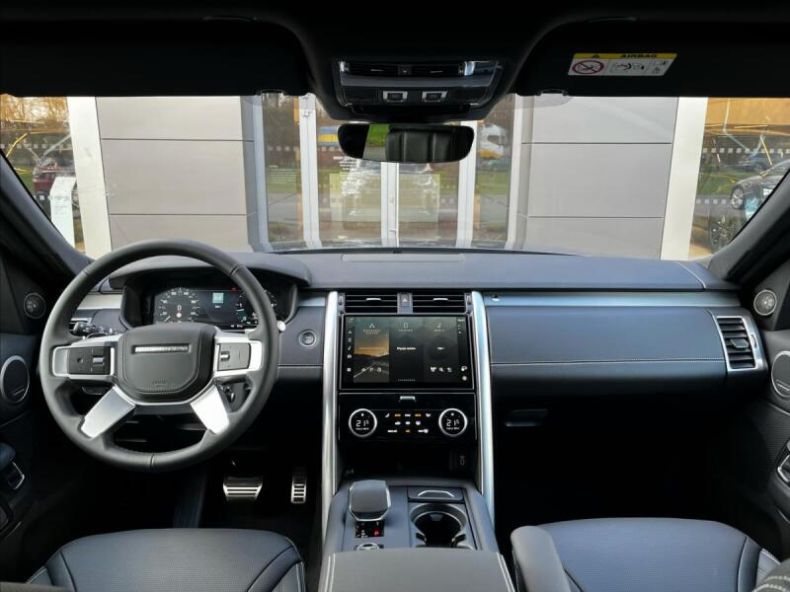 Land Rover Discovery - hlavní fotka