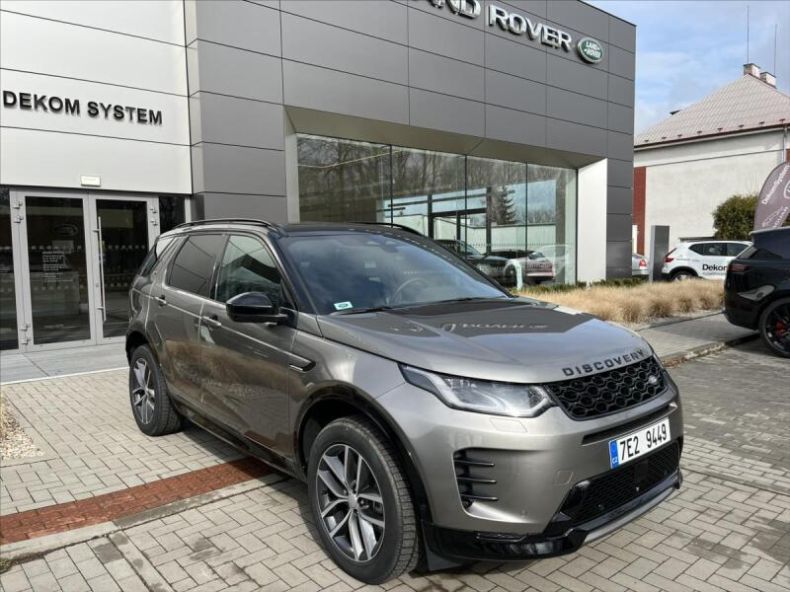Land Rover Discovery - hlavní fotka