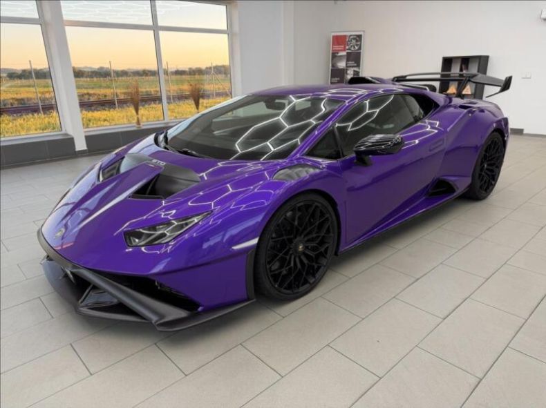 Lamborghini Huracán - hlavní foto
