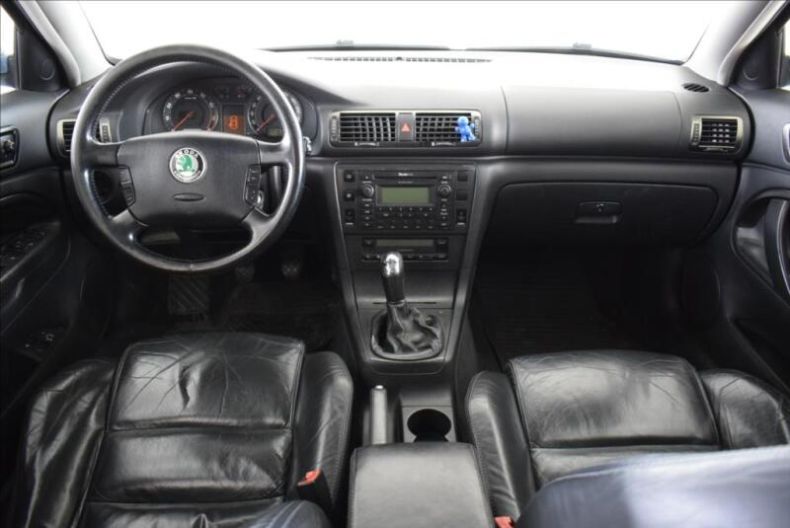Škoda Superb - hlavní fotka