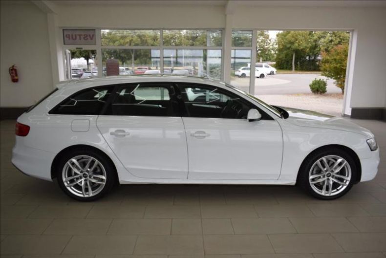 Audi A4 - hlavní fotka