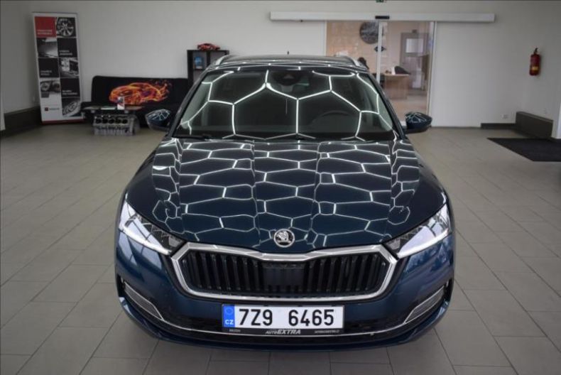 Škoda Octavia - hlavní fotka