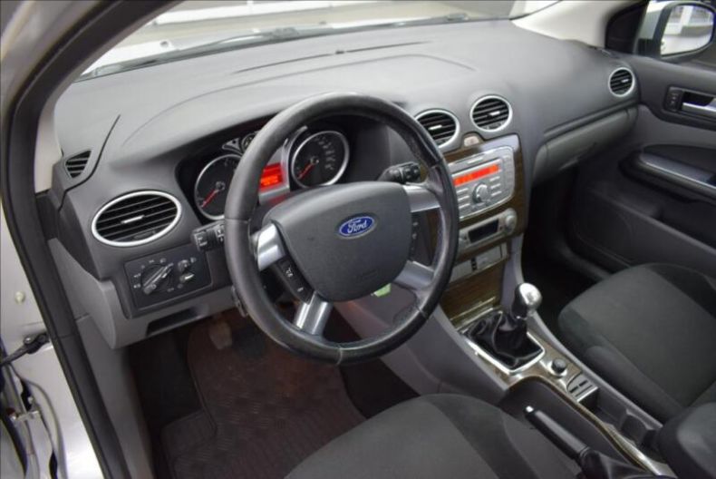 Ford Focus - hlavní fotka