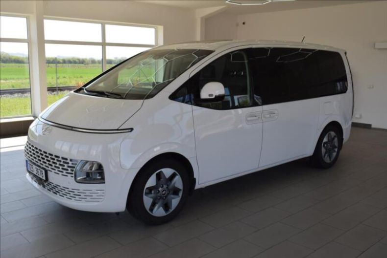 Hyundai Staria - hlavní fotka inzerátu