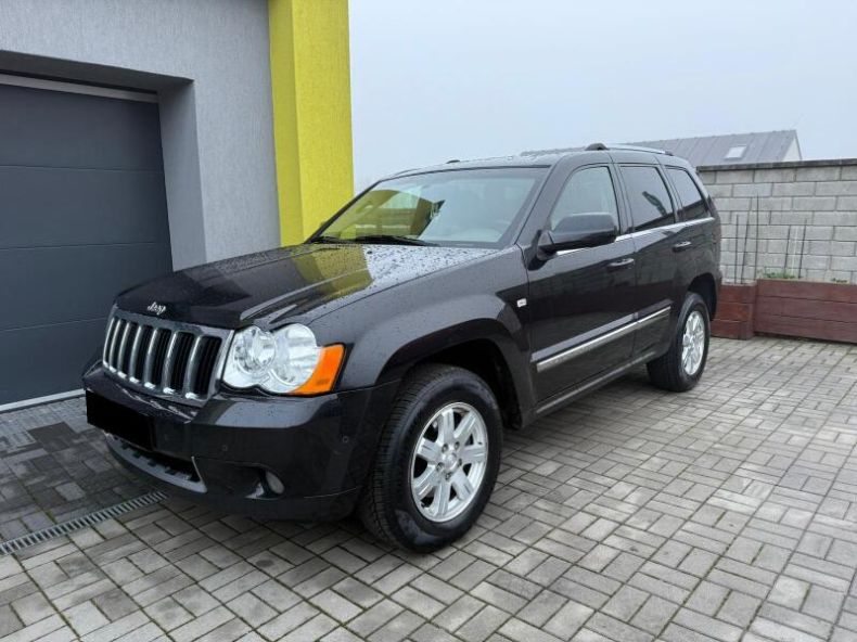Jeep Grand Cherokee - hlavní fotka