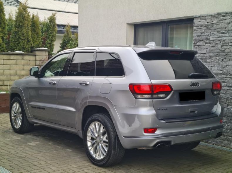 Jeep Grand Cherokee - hlavní fotka