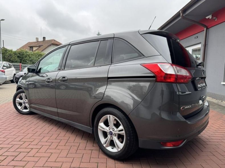 Ford C-MAX - hlavní fotka