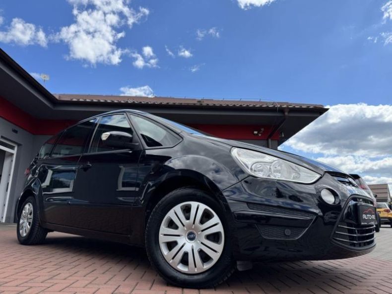 Ford S-MAX - hlavní fotka