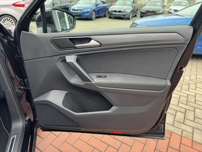 Volkswagen Tiguan - hlavní fotka