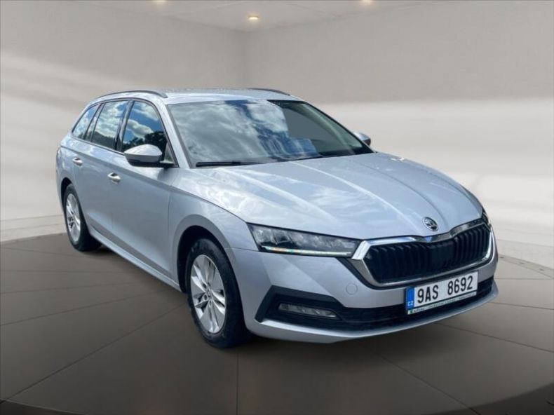 Škoda Octavia - hlavní foto