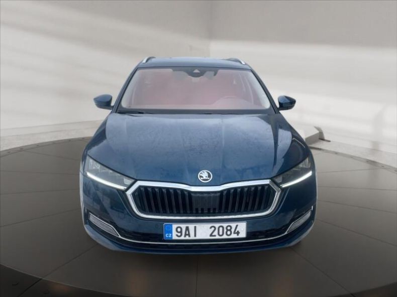 Škoda Octavia - hlavní fotka
