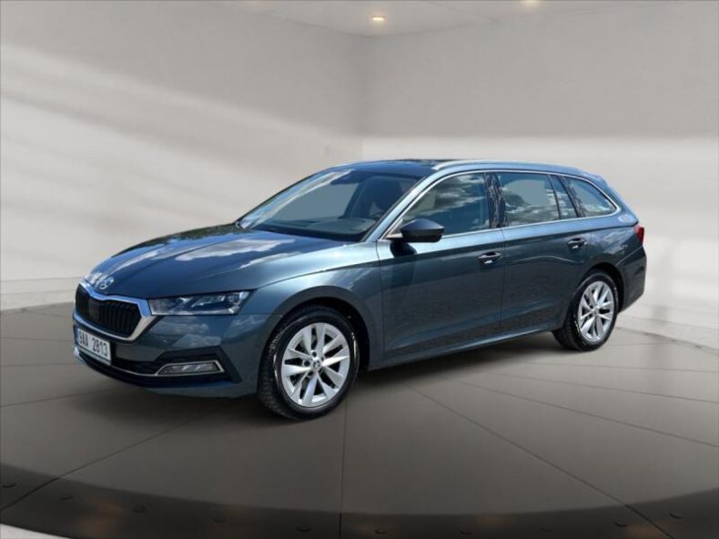 Škoda Octavia - hlavní fotka