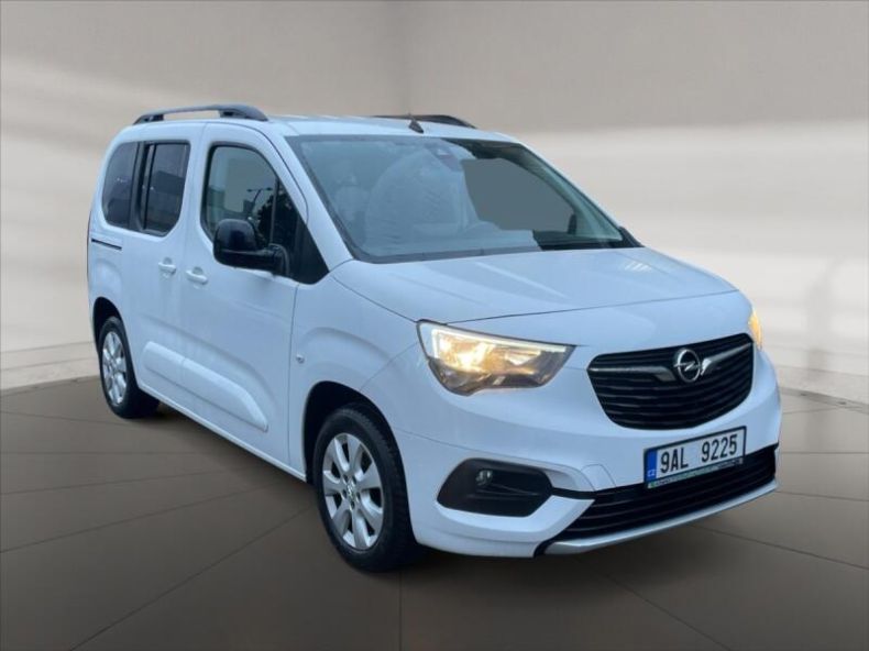 Opel Combo - hlavní foto